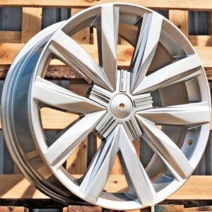 B1351_000000001513 R18x8 5X120 ET 50 65.1 B1351 Silver Shining (SS) For VW (Z2+Z1)