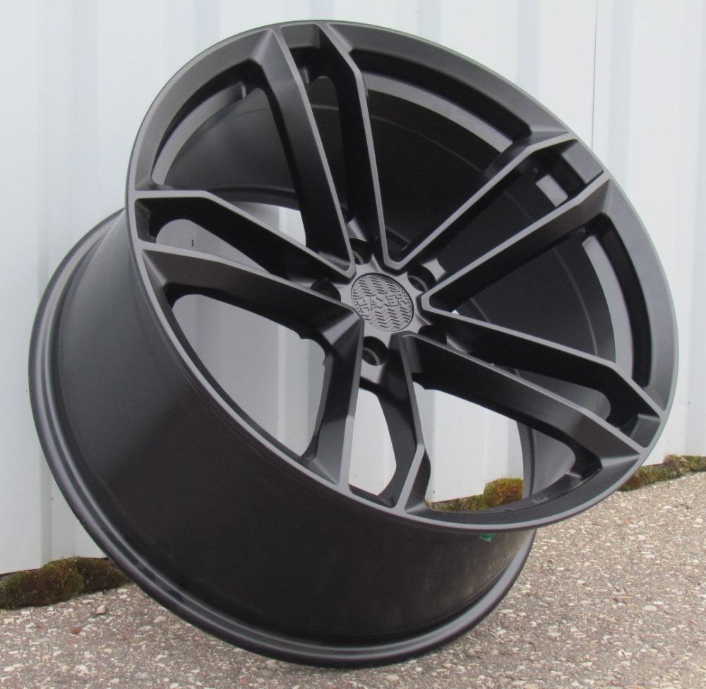R18x8 5X120 ET 35 72.6 D5276 (HX023) Black Half Matt (BLHM) For HAXER (K4) ())
