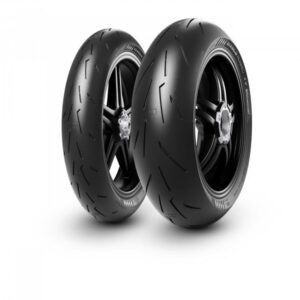8019227415094 Pirelli DIABLO ROSSO IV CORSA 80W 200/60/R17 Universali