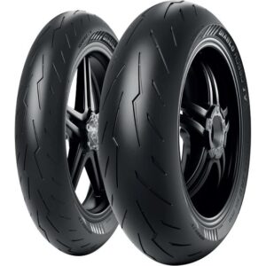 8019227447217 Pirelli DIABLO ROSSO IV 82W 240/45/R17 Universali