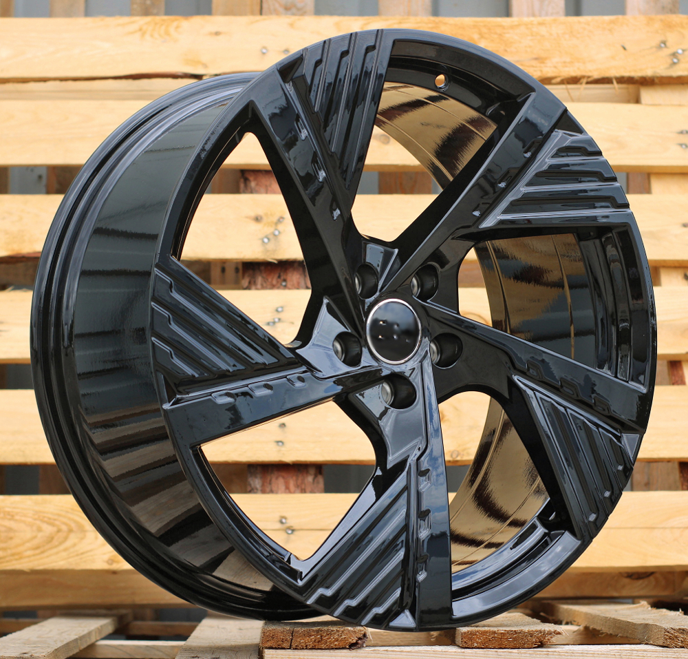 R19x8 5X112 ET 34 66.5 I5639 Black (BL) For AUD (P2) ((AKC 105 Eur))