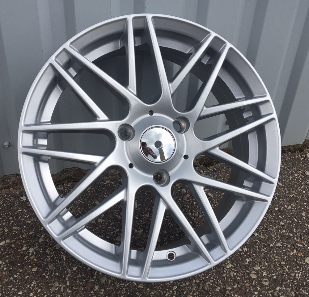 R16x5.5 3X112 ET 30 57.1 HX013 (E269165510S) Silver (SI) For HAXER (R) (More Shining)